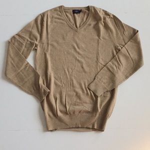BR tan merino wool v-neck sweater